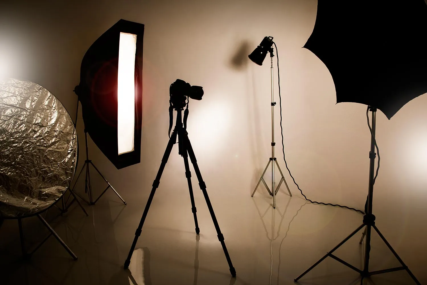 استودیو فیلم و عکس تکین